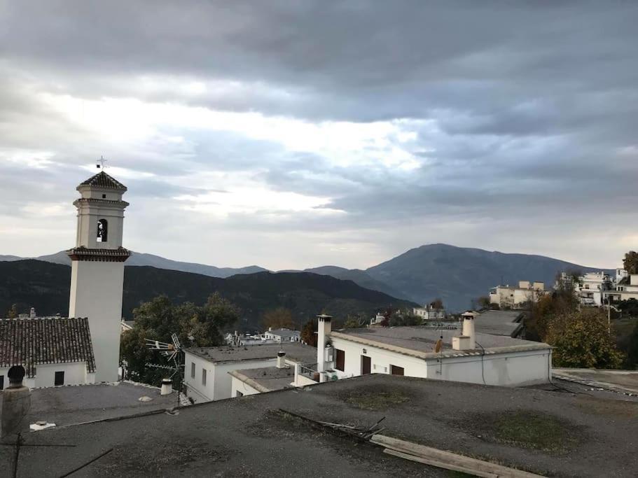 Pitres La Casa Rural De Paco Y Ana מראה חיצוני תמונה