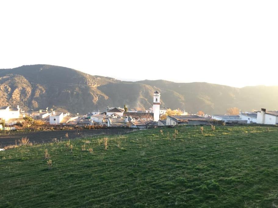 Pitres La Casa Rural De Paco Y Ana מראה חיצוני תמונה