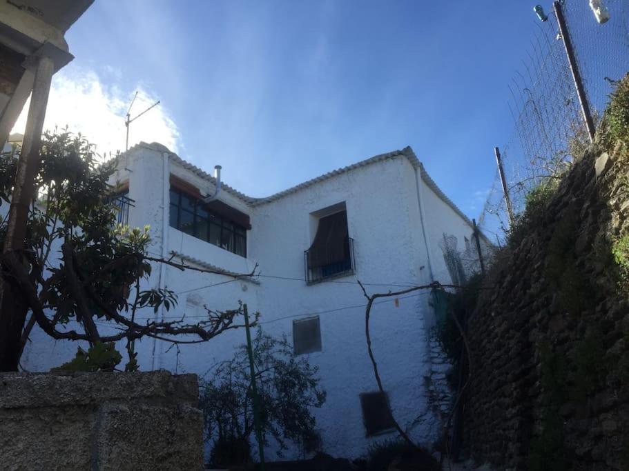 Pitres La Casa Rural De Paco Y Ana מראה חיצוני תמונה